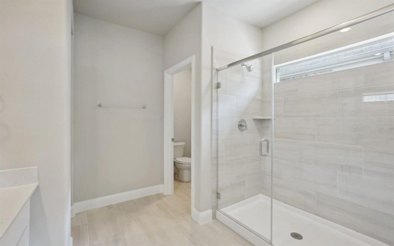 415 Stagg Street, McKinney, TX 75069, 5 Habitaciones Habitaciones , ,3 BañosBaños,Residential,En Venta,415 Stagg Street,20955467