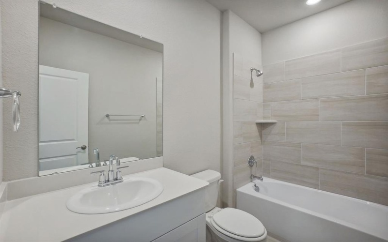 415 Stagg Street, McKinney, TX 75069, 5 Habitaciones Habitaciones , ,3 BañosBaños,Residential,En Venta,415 Stagg Street,20955467