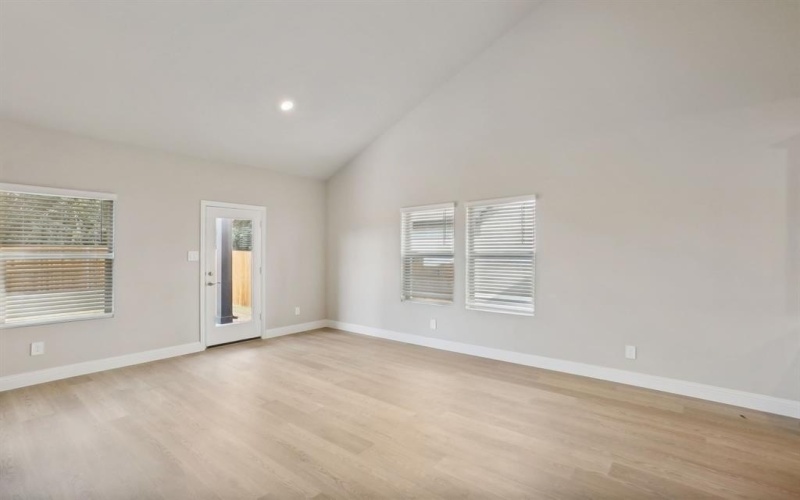 415 Stagg Street, McKinney, TX 75069, 5 Habitaciones Habitaciones , ,3 BañosBaños,Residential,En Venta,415 Stagg Street,20955467