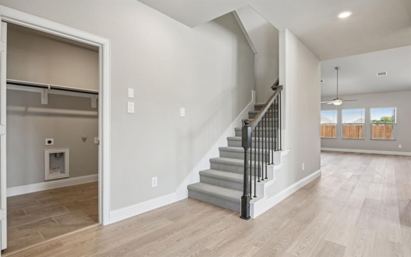 413 Stagg Street, McKinney, TX 75069, 4 Habitaciones Habitaciones , ,2 BañosBaños,Residential,En Venta,413 Stagg Street,20955488