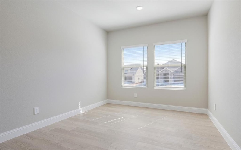 413 Stagg Street, McKinney, TX 75069, 4 Habitaciones Habitaciones , ,2 BañosBaños,Residential,En Venta,413 Stagg Street,20955488