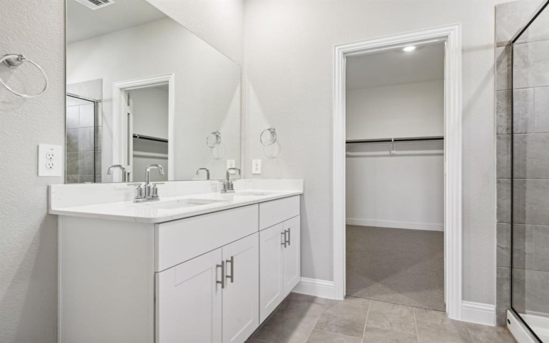 413 Stagg Street, McKinney, TX 75069, 4 Habitaciones Habitaciones , ,2 BañosBaños,Residential,En Venta,413 Stagg Street,20955488