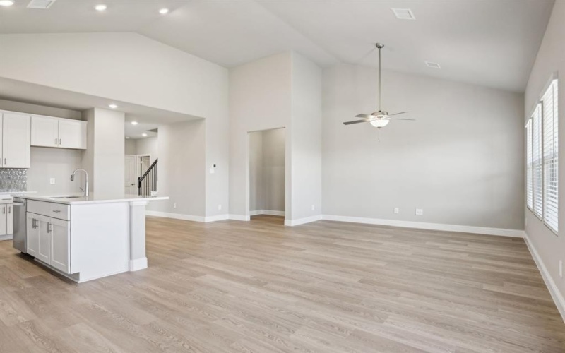 413 Stagg Street, McKinney, TX 75069, 4 Habitaciones Habitaciones , ,2 BañosBaños,Residential,En Venta,413 Stagg Street,20955488