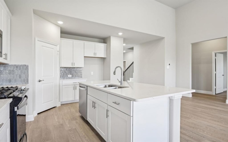 413 Stagg Street, McKinney, TX 75069, 4 Habitaciones Habitaciones , ,2 BañosBaños,Residential,En Venta,413 Stagg Street,20955488