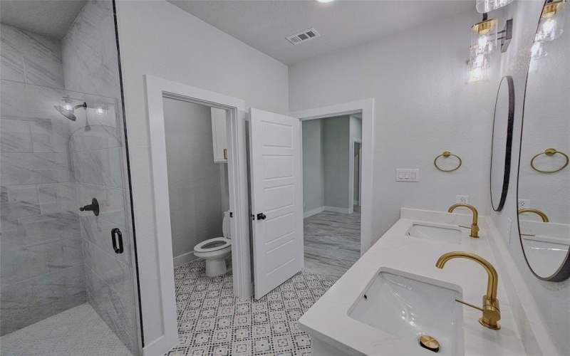 816 Jameson Street, Weatherford, TX 76086, 3 Bedrooms Bedrooms, ,2 BathroomsBathrooms,Residential,For Sale,816 Jameson Street,20955524