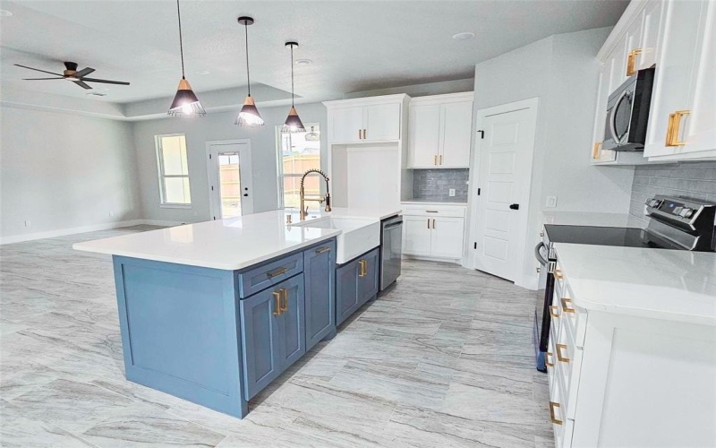 816 Jameson Street, Weatherford, TX 76086, 3 Bedrooms Bedrooms, ,2 BathroomsBathrooms,Residential,For Sale,816 Jameson Street,20955524