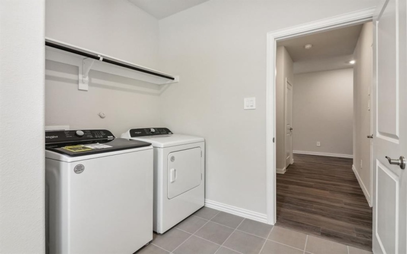 1355 Los Olmos Lane, Crandall, TX 75114, 5 Habitaciones Habitaciones , ,3 BañosBaños,Residential,En Venta,1355 Los Olmos Lane,20955670