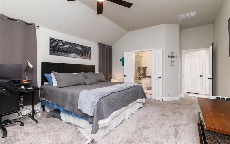 513 Livia Street, Burleson, TX 76028, 3 Bedrooms Bedrooms, ,2 BathroomsBathrooms,Residential,For Sale,513 Livia Street,20957443