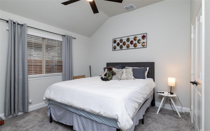 513 Livia Street, Burleson, TX 76028, 3 Bedrooms Bedrooms, ,2 BathroomsBathrooms,Residential,For Sale,513 Livia Street,20957443
