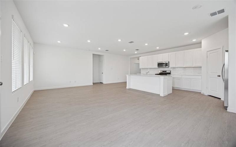 1345 Rockwell Drive, Little Elm, TX 75068, 4 Bedrooms Bedrooms, ,2 BathroomsBathrooms,Residential Lease,For Rent,1345 Rockwell Drive,20958439