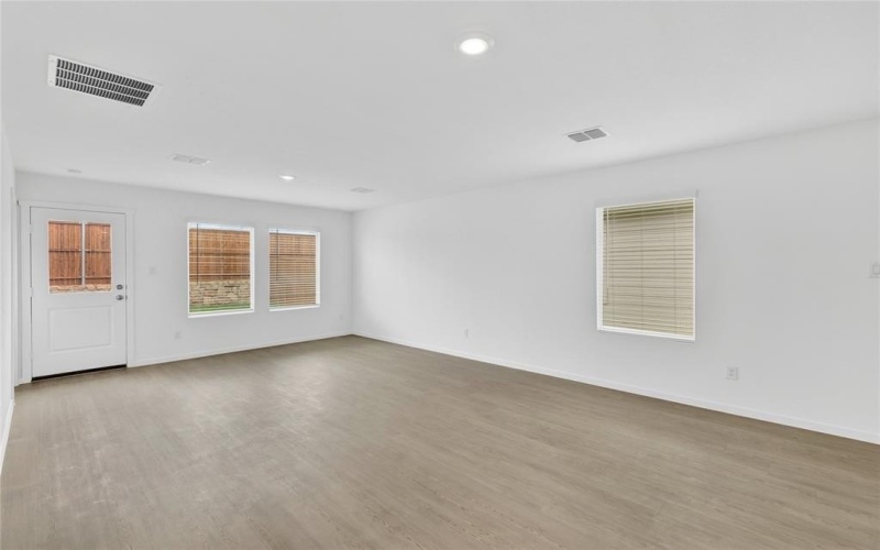 3101 Tokara Street, Providence Village, TX 76227, 3 Habitaciones Habitaciones , ,2 BañosBaños,Residential Lease,En Alquiler,3101 Tokara Street,20958470