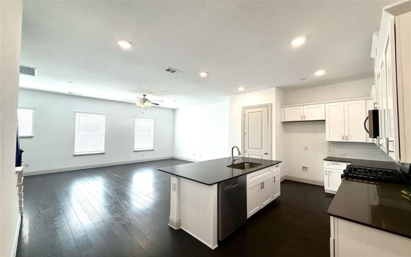 4116 Kearsage Drive, Frisco, TX 75034, 3 Bedrooms Bedrooms, ,3 BathroomsBathrooms,Residential Lease,For Rent,4116 Kearsage Drive,20958537