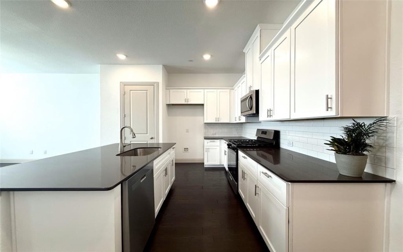 4116 Kearsage Drive, Frisco, TX 75034, 3 Bedrooms Bedrooms, ,3 BathroomsBathrooms,Residential Lease,For Rent,4116 Kearsage Drive,20958537