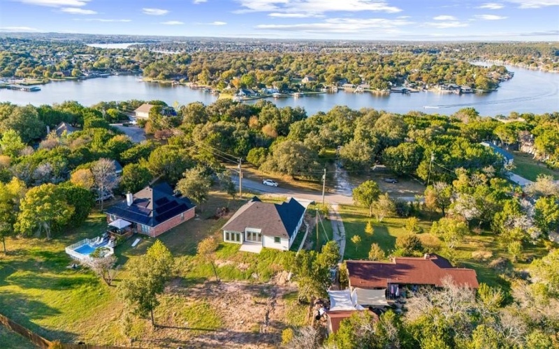 1621 S Chisholm Trail, Granbury, TX 76048, 4 Bedrooms Bedrooms, ,2 BathroomsBathrooms,Residential,For Sale,1621 S Chisholm Trail,20958667