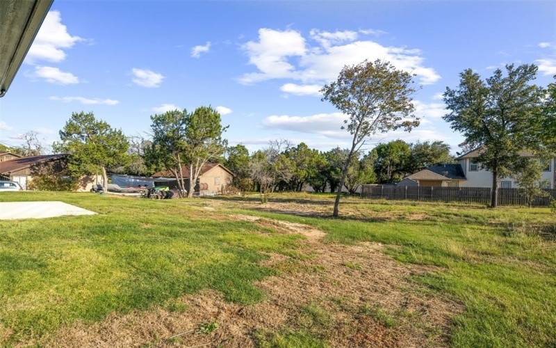 1621 S Chisholm Trail, Granbury, TX 76048, 4 Bedrooms Bedrooms, ,2 BathroomsBathrooms,Residential,For Sale,1621 S Chisholm Trail,20958667