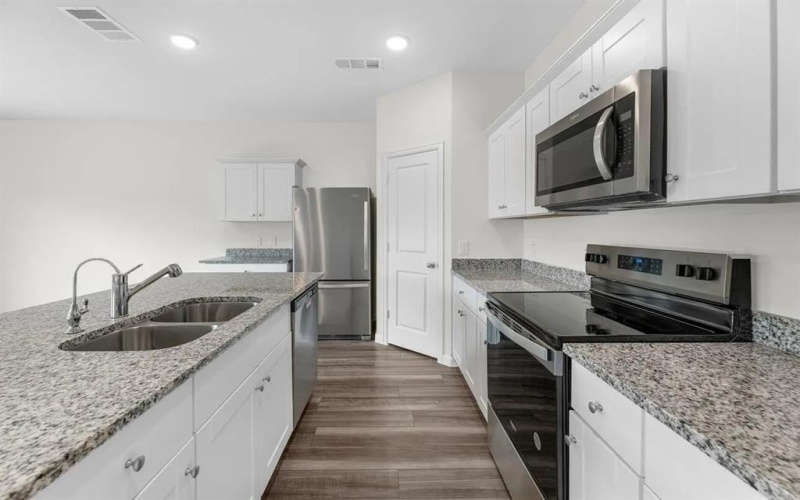 106 Connecticut Court, Princeton, TX 75407, 4 Habitaciones Habitaciones , ,3 BañosBaños,Residential Lease,En Alquiler,106 Connecticut Court,20959742