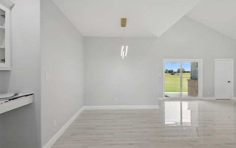 732 County Road 3424, Bridgeport, TX 76426, 4 Habitaciones Habitaciones , ,2 BañosBaños,Residential,En Venta,732 County Road 3424,20959793