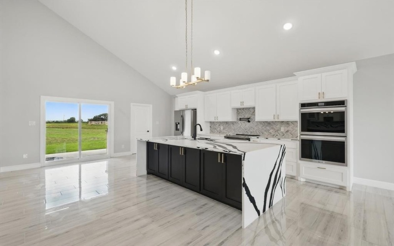 732 County Road 3424, Bridgeport, TX 76426, 4 Habitaciones Habitaciones , ,2 BañosBaños,Residential,En Venta,732 County Road 3424,20959793