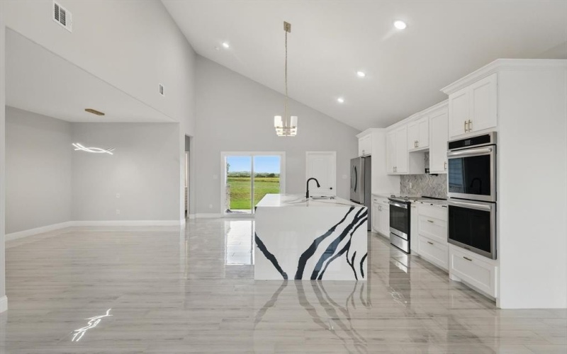 732 County Road 3424, Bridgeport, TX 76426, 4 Habitaciones Habitaciones , ,2 BañosBaños,Residential,En Venta,732 County Road 3424,20959793