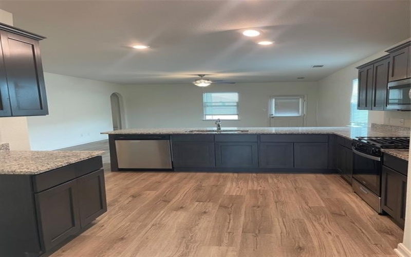 1818 Fergus Drive, Ponder, TX 76259, 3 Habitaciones Habitaciones , ,2 BañosBaños,Residential Lease,En Alquiler,1818 Fergus Drive,20959978