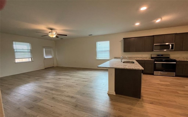 1818 Fergus Drive, Ponder, TX 76259, 3 Habitaciones Habitaciones , ,2 BañosBaños,Residential Lease,En Alquiler,1818 Fergus Drive,20959978