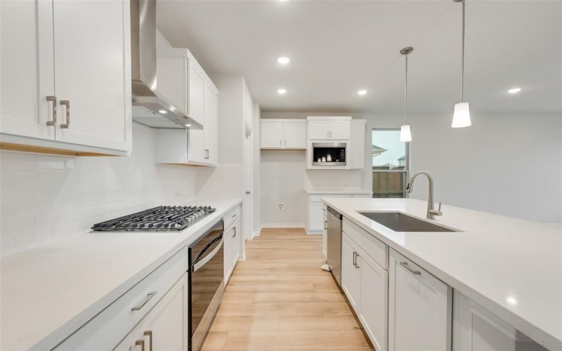 4108 Tarlton Road, Little Elm, TX 75068, 3 Bedrooms Bedrooms, ,2 BathroomsBathrooms,Residential,For Sale,4108 Tarlton Road,20960116