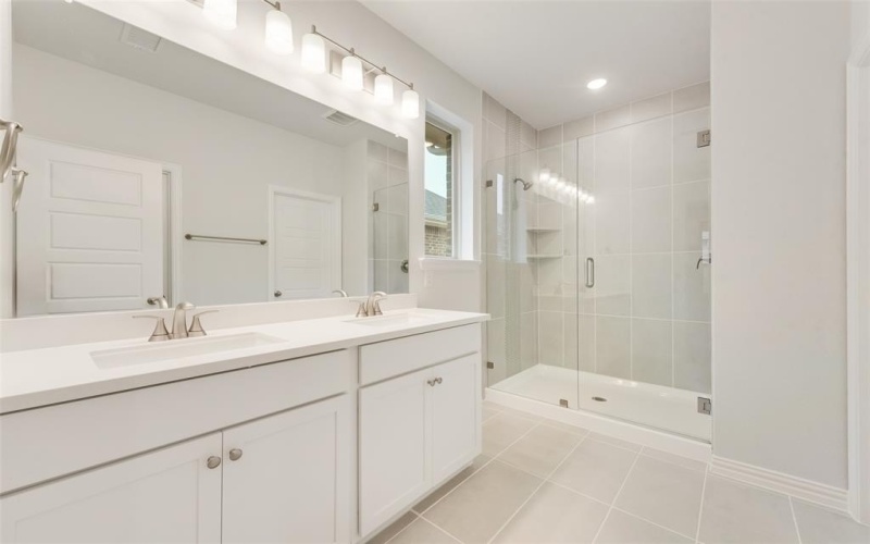 4108 Tarlton Road, Little Elm, TX 75068, 3 Bedrooms Bedrooms, ,2 BathroomsBathrooms,Residential,For Sale,4108 Tarlton Road,20960116