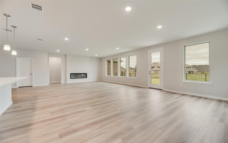14029 Alfafar Court, Little Elm, TX 75068, 5 Bedrooms Bedrooms, ,5 BathroomsBathrooms,Residential,For Sale,14029 Alfafar Court,20960163