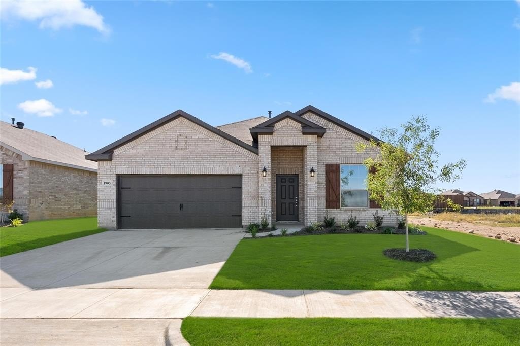 1905 Mohican Drive, Cleburne, TX 76033, 4 Habitaciones Habitaciones , ,2 BañosBaños,Residential,En Venta,1905 Mohican Drive,20960164