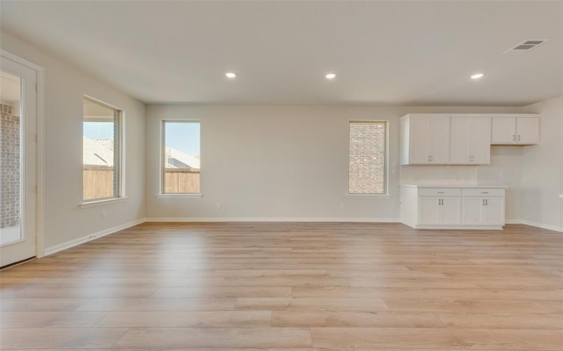 2036 Burriana Court, Little Elm, TX 75068, 4 Bedrooms Bedrooms, ,3 BathroomsBathrooms,Residential,For Sale,2036 Burriana Court,20960176