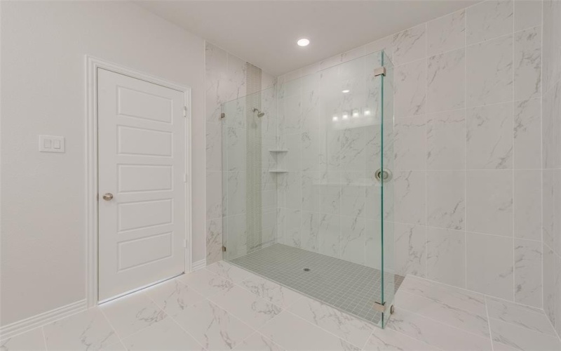 2036 Burriana Court, Little Elm, TX 75068, 4 Bedrooms Bedrooms, ,3 BathroomsBathrooms,Residential,For Sale,2036 Burriana Court,20960176