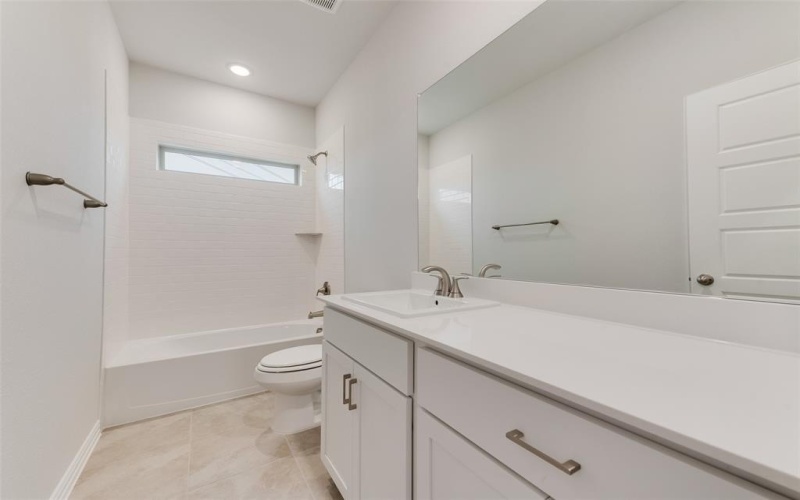 1204 Flatwater Trail, Crowley, TX 76036, 4 Bedrooms Bedrooms, ,3 BathroomsBathrooms,Residential,For Sale,1204 Flatwater Trail,20960223