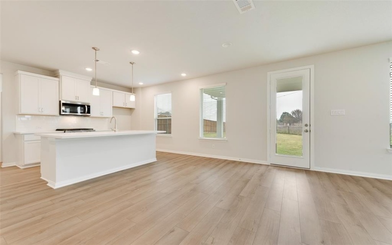 1204 Flatwater Trail, Crowley, TX 76036, 4 Bedrooms Bedrooms, ,3 BathroomsBathrooms,Residential,For Sale,1204 Flatwater Trail,20960223