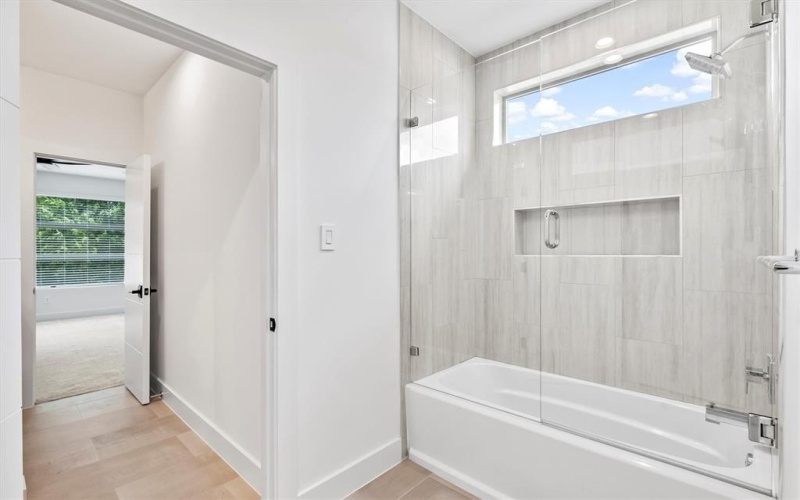 6411 Royal Lane, Dallas, TX 75230, 5 Habitaciones Habitaciones , ,6 BañosBaños,Residential Lease,En Alquiler,6411 Royal Lane,20960227