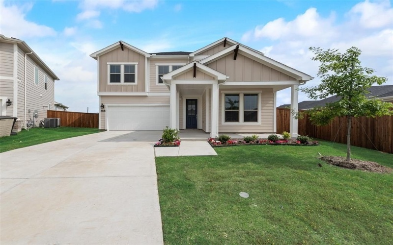 808 Hayes Court, Crowley, TX 76036, 4 Habitaciones Habitaciones , ,2 BañosBaños,Residential,En Venta,808 Hayes Court,20960236