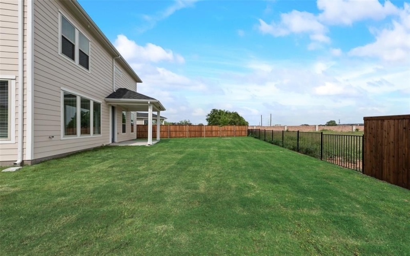 808 Hayes Court, Crowley, TX 76036, 4 Habitaciones Habitaciones , ,2 BañosBaños,Residential,En Venta,808 Hayes Court,20960236