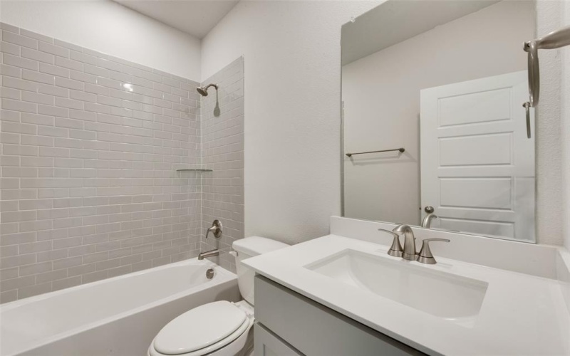 660 Marcus Lane, Crowley, TX 76036, 4 Bedrooms Bedrooms, ,3 BathroomsBathrooms,Residential,For Sale,660 Marcus Lane,20960244