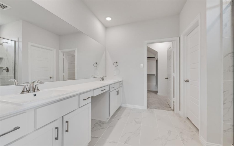728 Marcus Lane, Crowley, TX 76036, 4 Habitaciones Habitaciones , ,2 BañosBaños,Residential,En Venta,728 Marcus Lane,20960298