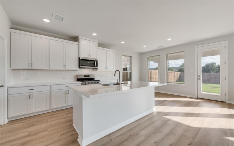 1126 Redcoat Drive, Forney, TX 75126, 3 Habitaciones Habitaciones , ,2 BañosBaños,Residential,En Venta,1126 Redcoat Drive,20960326