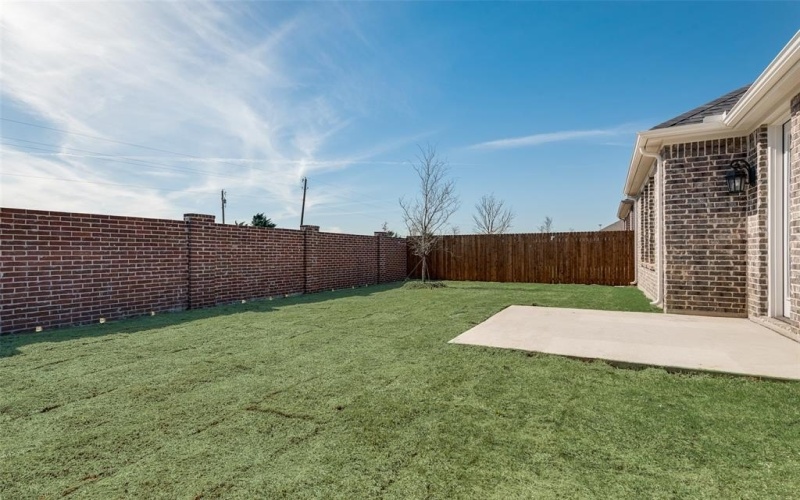 1240 Redcoat Drive, Forney, TX 75126, 4 Bedrooms Bedrooms, ,3 BathroomsBathrooms,Residential,For Sale,1240 Redcoat Drive,20960337