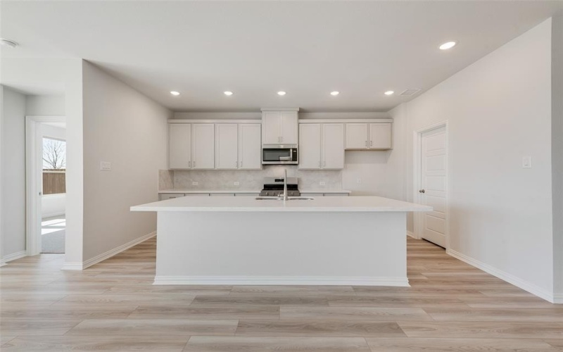 1240 Redcoat Drive, Forney, TX 75126, 4 Bedrooms Bedrooms, ,3 BathroomsBathrooms,Residential,For Sale,1240 Redcoat Drive,20960337