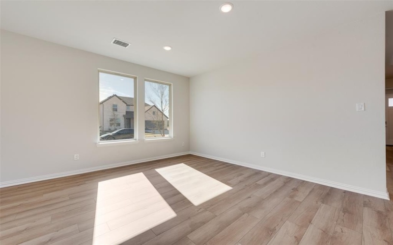 2702 Shiners Street, Forney, TX 75126, 3 Habitaciones Habitaciones , ,2 BañosBaños,Residential,En Venta,2702 Shiners Street,20960348