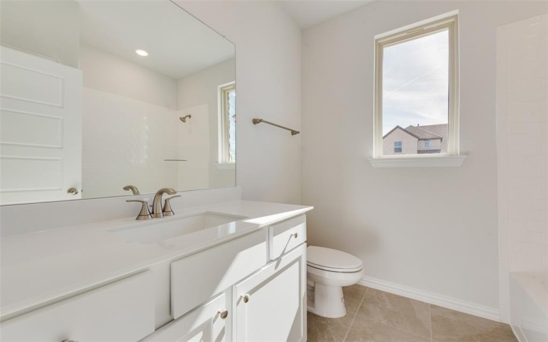 2702 Shiners Street, Forney, TX 75126, 3 Habitaciones Habitaciones , ,2 BañosBaños,Residential,En Venta,2702 Shiners Street,20960348