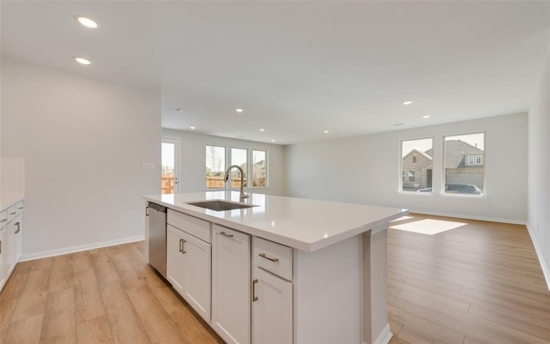 2702 Shiners Street, Forney, TX 75126, 3 Habitaciones Habitaciones , ,2 BañosBaños,Residential,En Venta,2702 Shiners Street,20960348