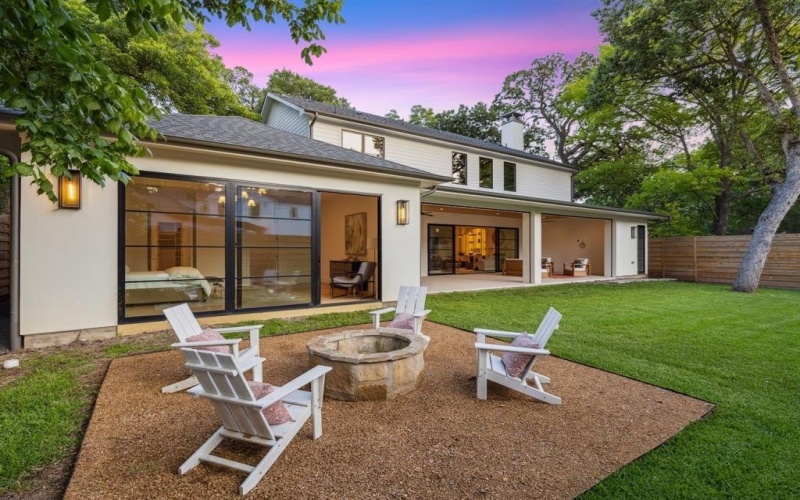 8115 Santa Clara Drive, Dallas, TX 75218, 5 Bedrooms Bedrooms, ,6 BathroomsBathrooms,Residential,For Sale,8115 Santa Clara Drive,20960401