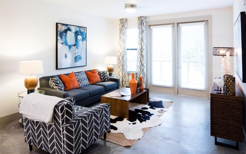 4020 Gilbert Avenue #107, Dallas, TX 75219, 2 Habitaciones Habitaciones , ,2 BañosBaños,Residential Lease,En Alquiler,4020 Gilbert Avenue,20960440