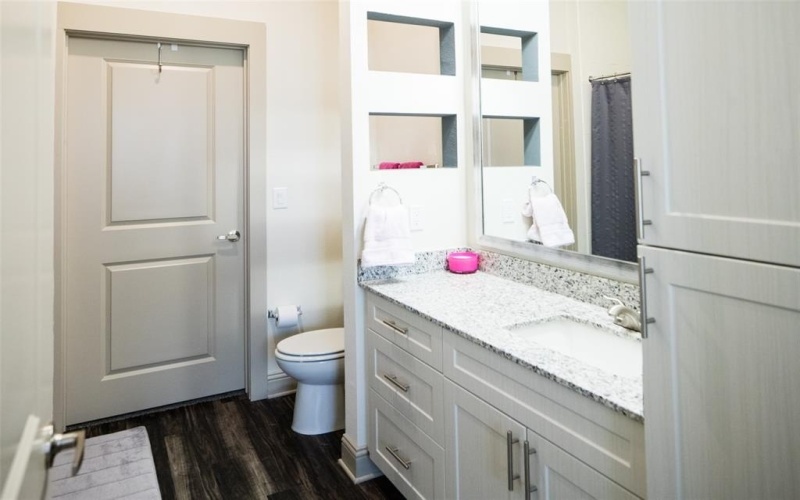 7606 Eastern Avenue #102, Dallas, TX 75209, 1 Dormitorio Habitaciones , ,1 BañoBaños,Residential Lease,En Alquiler,7606 Eastern Avenue,20960472