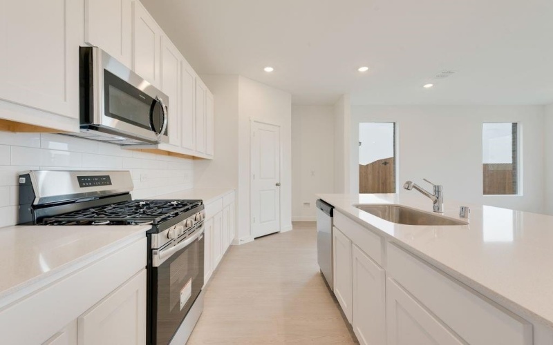 1313 Francesca Drive, Little Elm, TX 75068, 4 Bedrooms Bedrooms, ,2 BathroomsBathrooms,Residential,For Sale,1313 Francesca Drive,20960529