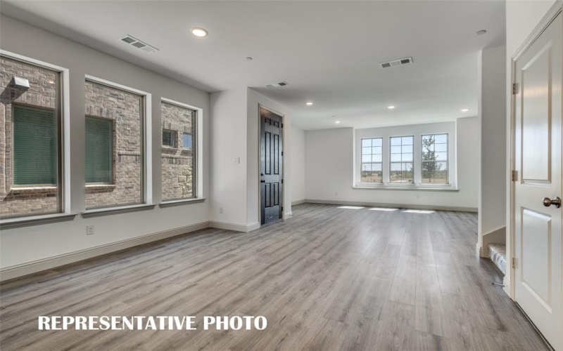 704 4th Street, Argyle, TX 76226, 3 Habitaciones Habitaciones , ,2 BañosBaños,Residential,En Venta,704 4th Street,20960652