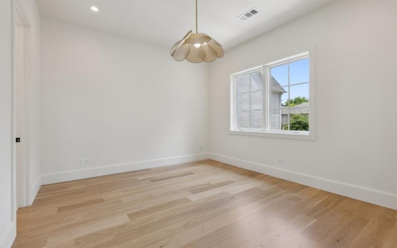 1801 Loving Avenue, Dallas, TX 75214, 4 Bedrooms Bedrooms, ,5 BathroomsBathrooms,Residential,For Sale,1801 Loving Avenue,20960740